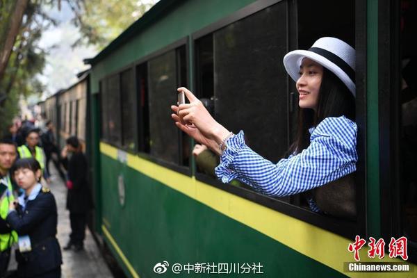 【黑暗爆料免費視頻觀看實時播放】都會導致孩子身材低矮