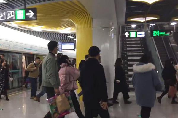 【51cg7.fun今日吃瓜】并與商業健康險結合